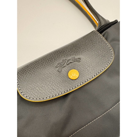 🔥Sold 🔥 Le Pliage L (Grey and Yellow) Nylon Shoulder bag (NWOT) - Picture 9 of 11